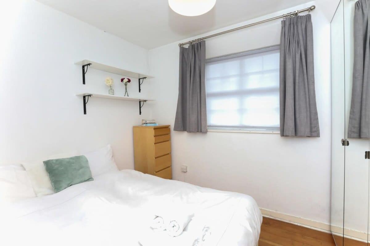 2 Bedroom Apartment In Waterloo Central ロンドン エクステリア 写真